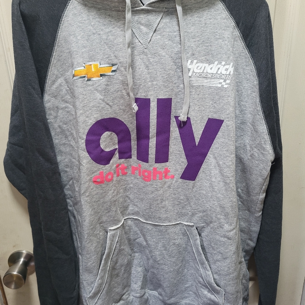 Henrick Motorsports ALLY Chevy Hooded Sweatshirt Mens XL
